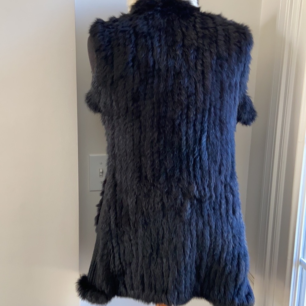 Love Token Rex Rabbit Fur Vest - Picture 7 of 10